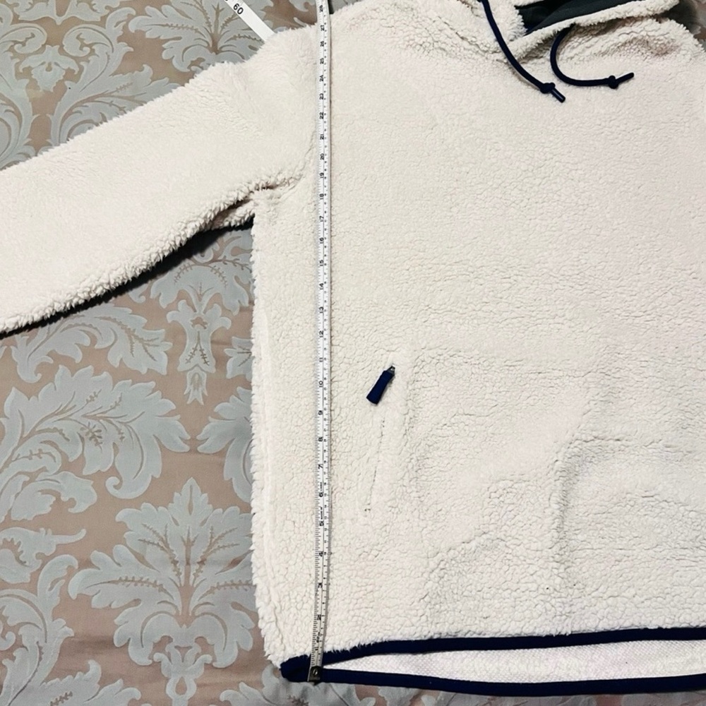 Men's Chubbies Cream Sherpa Hoodie - Picture 8 of 9